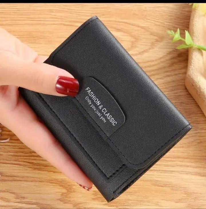 Women's Leather Tri-Fold Wallet – ID Window & Card Pockets