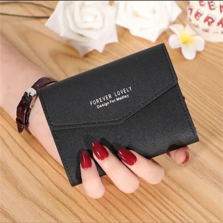Women's Leather Tri-Fold Wallet – ID Window & Card Pockets