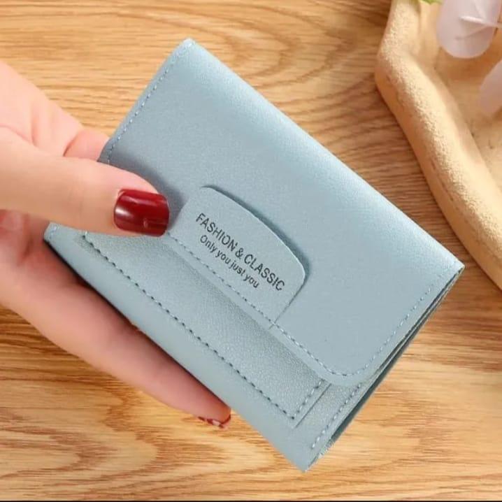 Women's Leather Tri-Fold Wallet – ID Window & Card Pockets